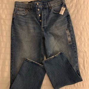 Size 10 Cheeky Straight High Rise Jeans!